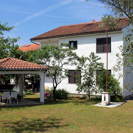 Apartman With A Parking Space Malinska, Krk - 5387