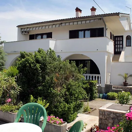 With A Parking Space Malinska, Krk - 5387 Apartman Malinska