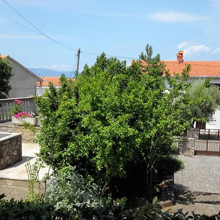 With A Parking Space Malinska, Krk - 5387 Daire Malinska