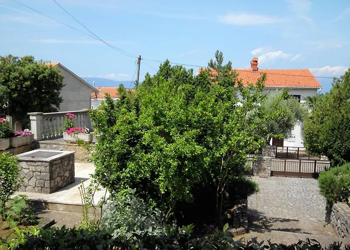 With A Parking Space Malinska, Krk - 5387 شقة مالينسكا